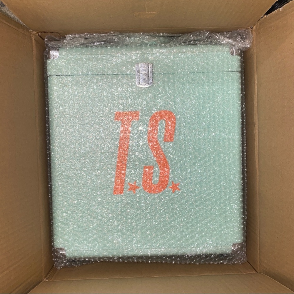 Official - Taylor Swift The Life of a Showgirl Glitter Vinyl Case